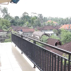 2* Pensión Wijaya